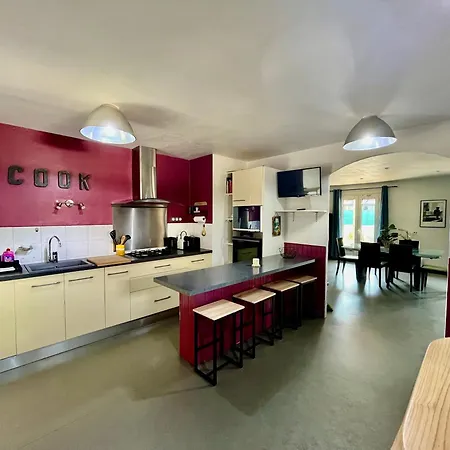 La Maison Saint-exupery - 6 Personnes - Jardin
