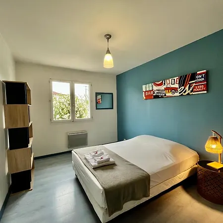 La Maison Saint-exupery - 6 Personnes - Jardin Casa de Férias