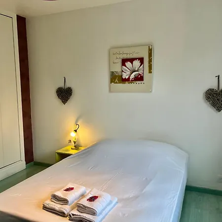 La Maison Saint-exupery - 6 Personnes - Jardin *