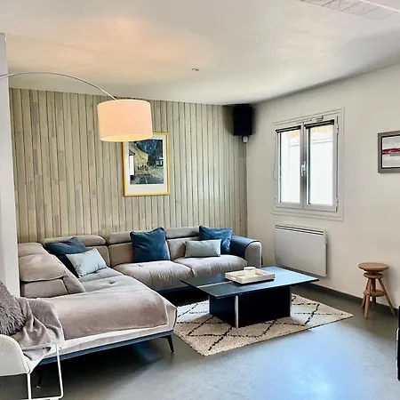 Casa de Férias La Maison Saint-exupery - 6 Personnes - Jardin Soues