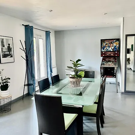 La Maison Saint-exupery - 6 Personnes - Jardin